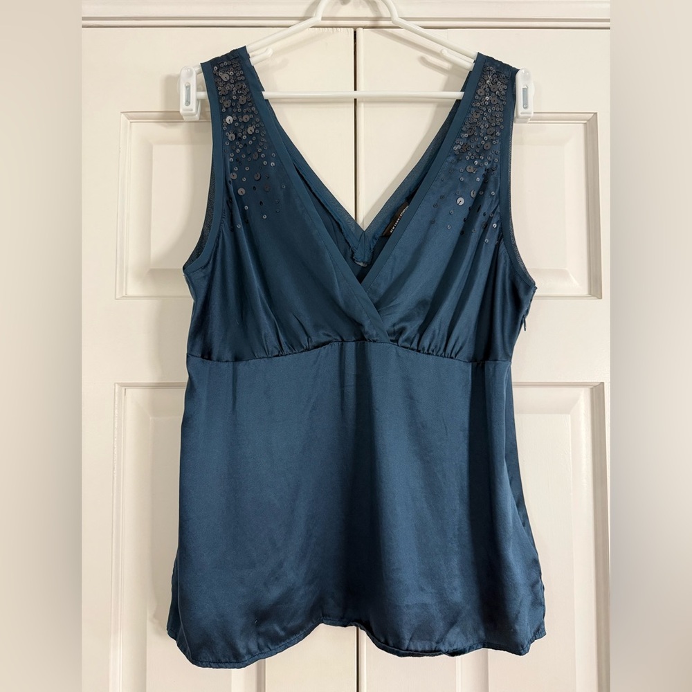 New York & Co Vintage Teal Silk Sequin Crossover V-neck Tank Size 14
